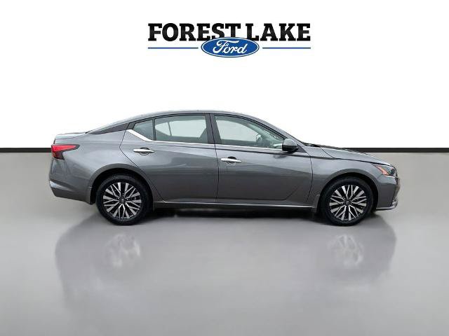 Used 2023 Nissan Altima 2.5 SV AWD/4WD image 8