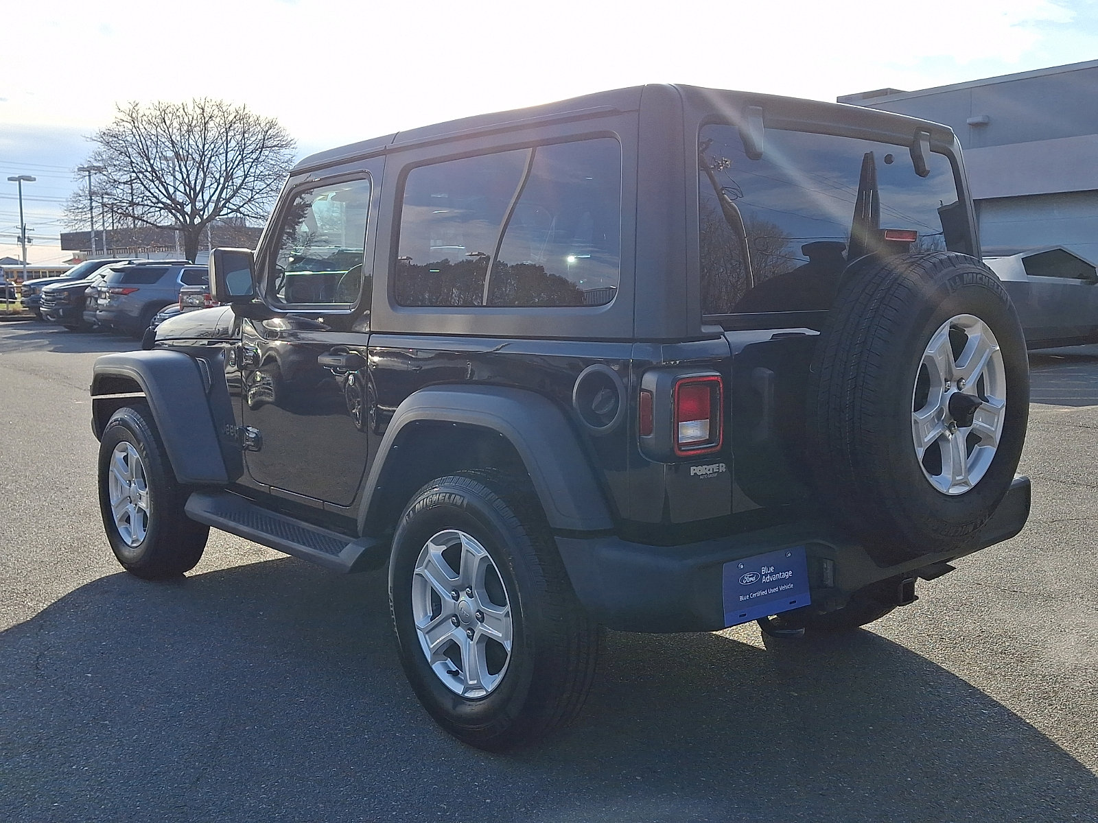 Used 2023 Jeep Wrangler Sport S image 8