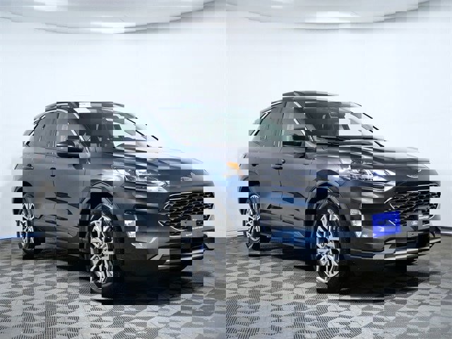 Certified 2022 Ford Escape SEL w/ Technology Package