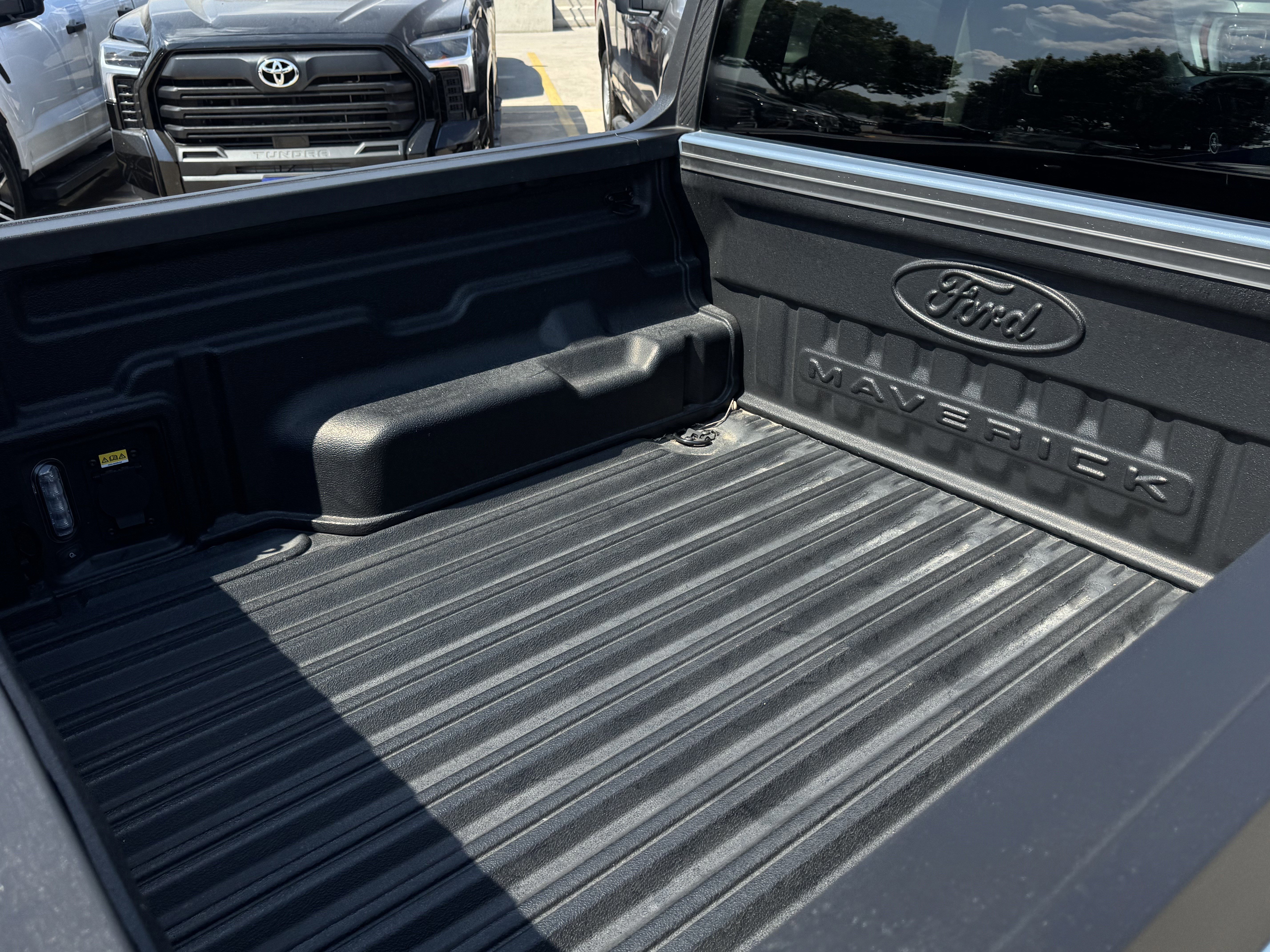 Certified 2024 Ford Maverick Tremor w/ Tremor Off-Road Package image 13