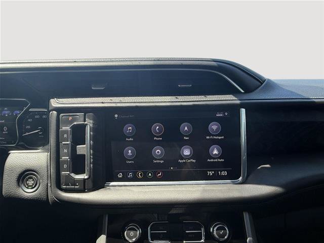Used 2021 GMC Yukon Denali w/ Denali Premium Package AWD/4WD image 17