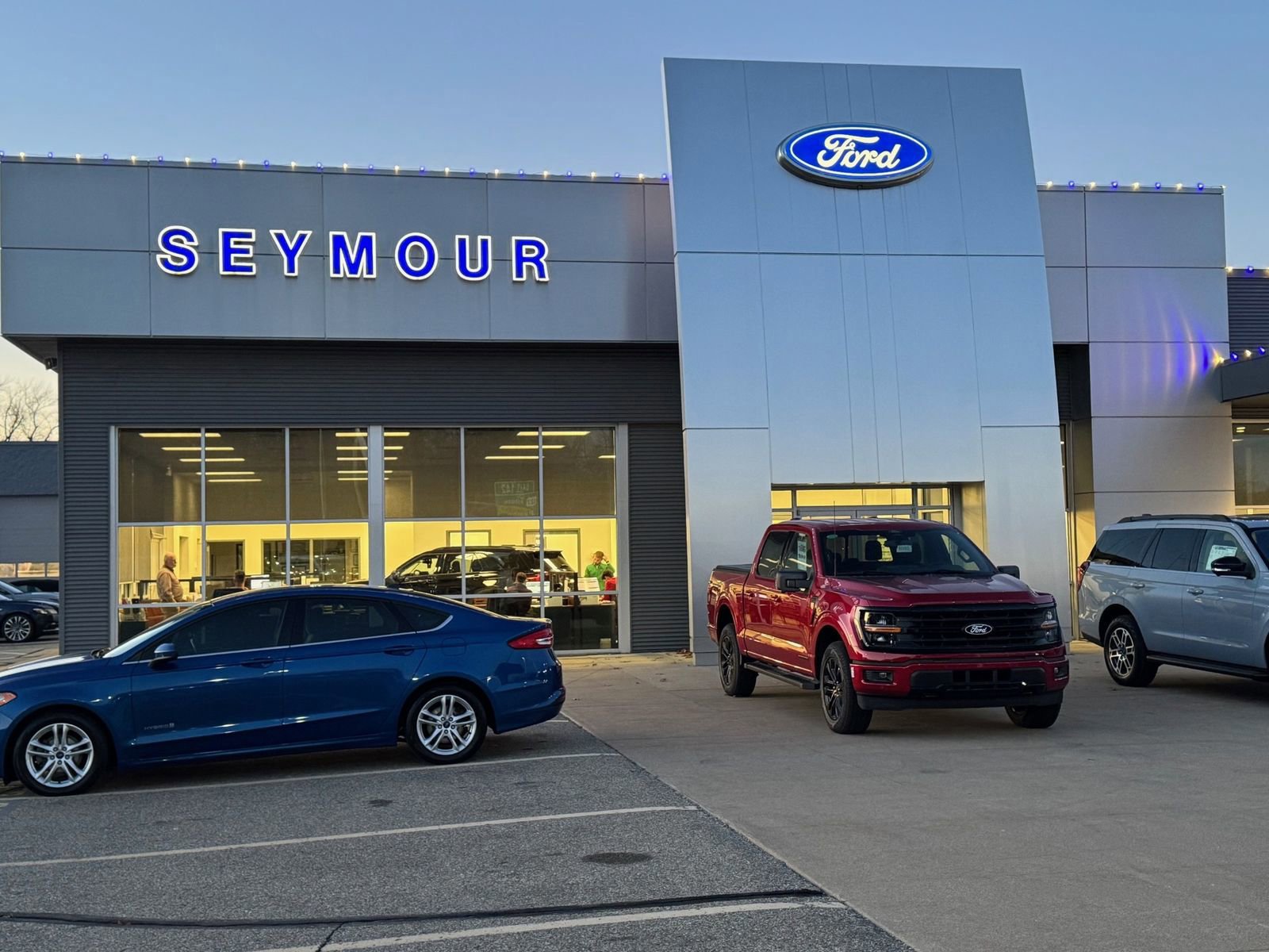 Certified 2023 Ford Explorer Limited w/ Limited Technology Package image 7