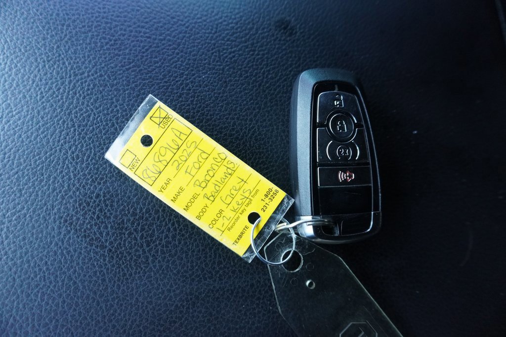 Certified 2025 Ford Bronco Badlands image 34