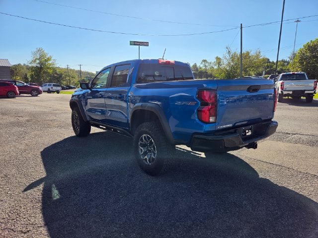 Used 2024 Chevrolet Colorado ZR2 w/ ZR2 Convenience Package III AWD/4WD image 4