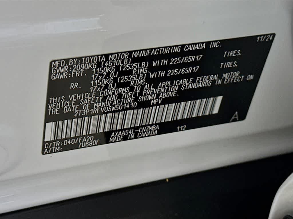 Used 2025 Toyota RAV4 XLE AWD/4WD image 23