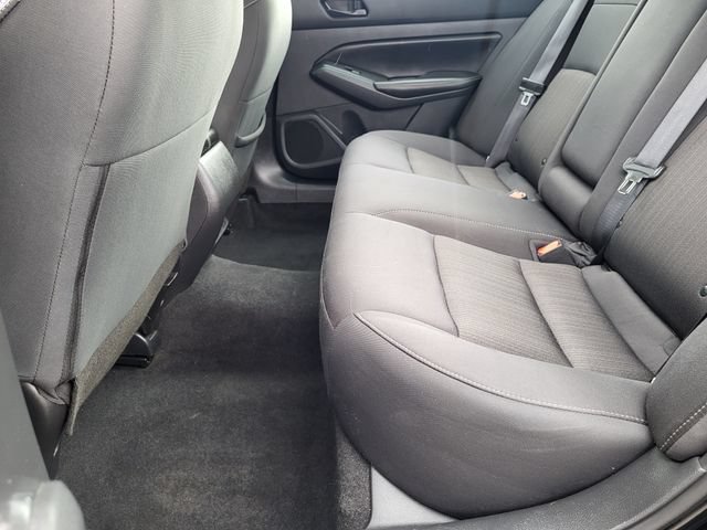 Used 2024 Nissan Altima 2.5 SV FWD image 29