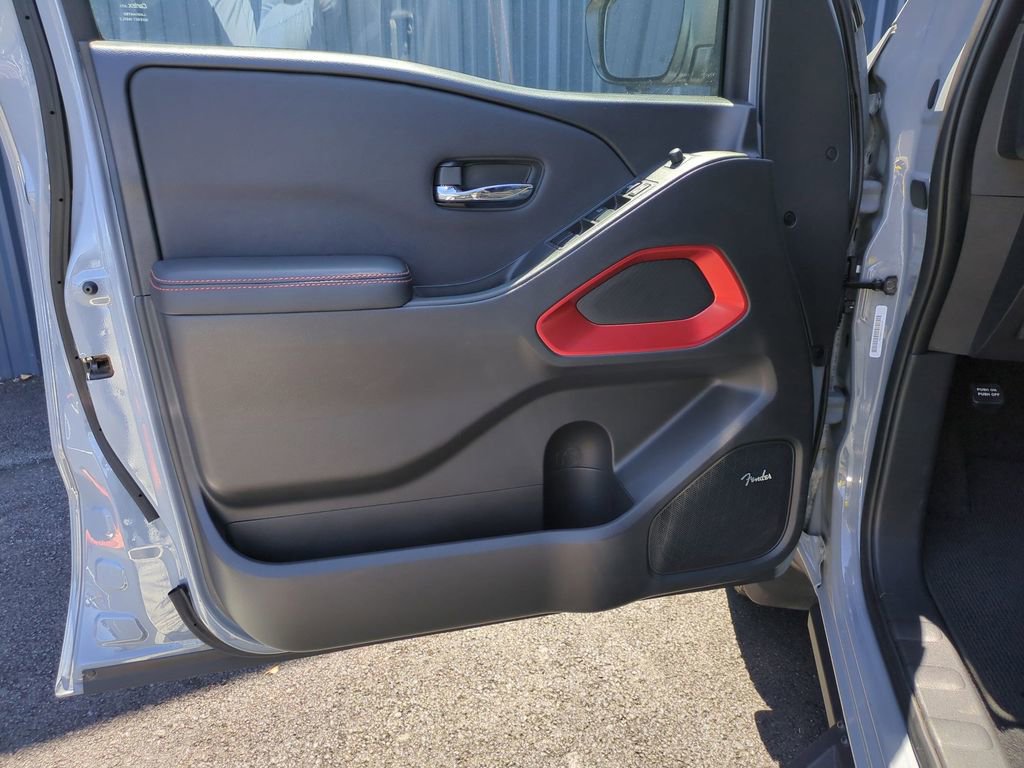 Used 2024 Nissan Frontier Pro-X w/ Pro Convenience Package RWD image 12