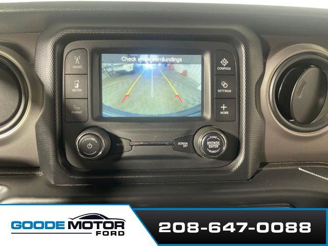 Used 2018 Jeep Wrangler Unlimited Sport AWD/4WD image 16