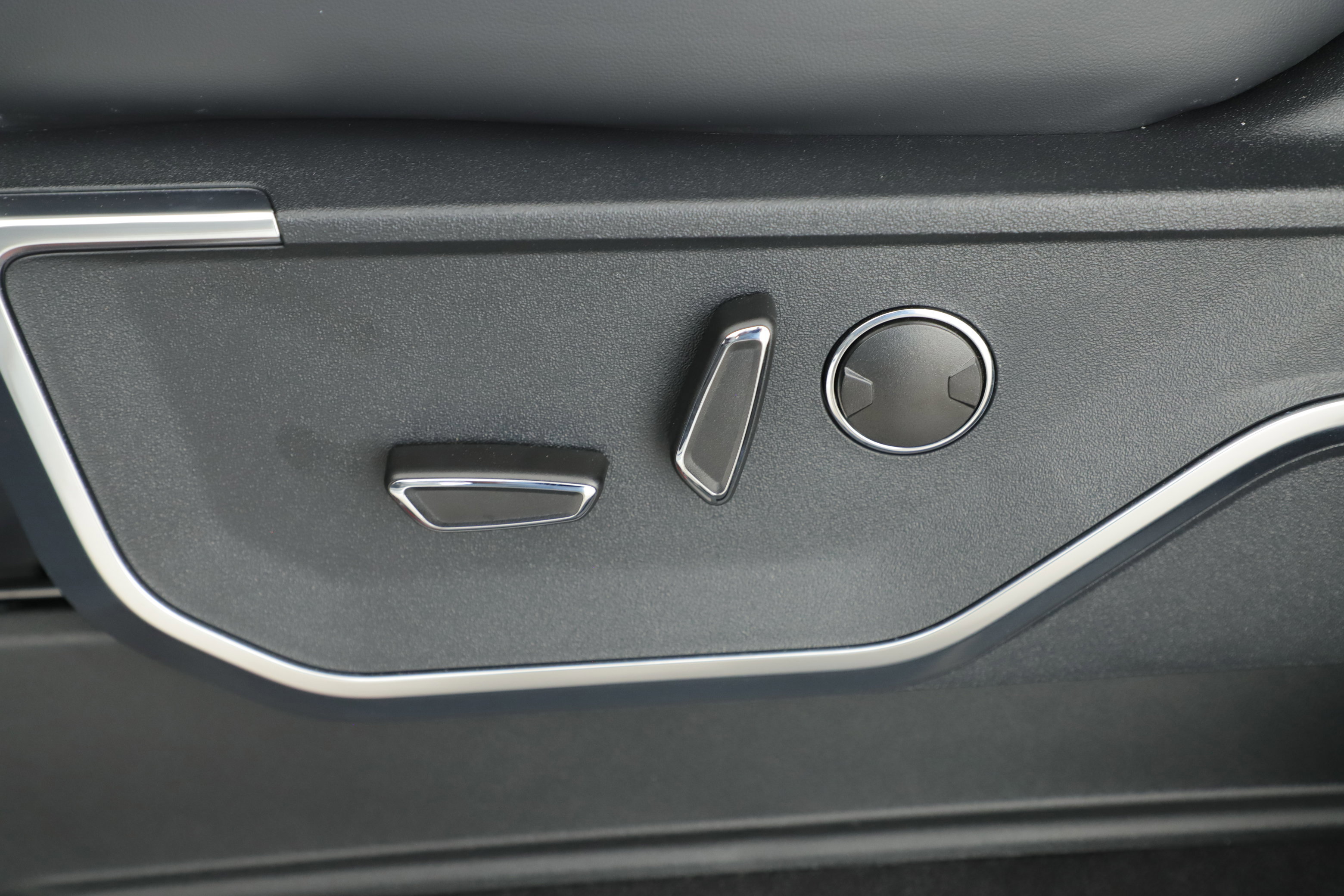 Certified 2025 Ford F150 Raptor image 9