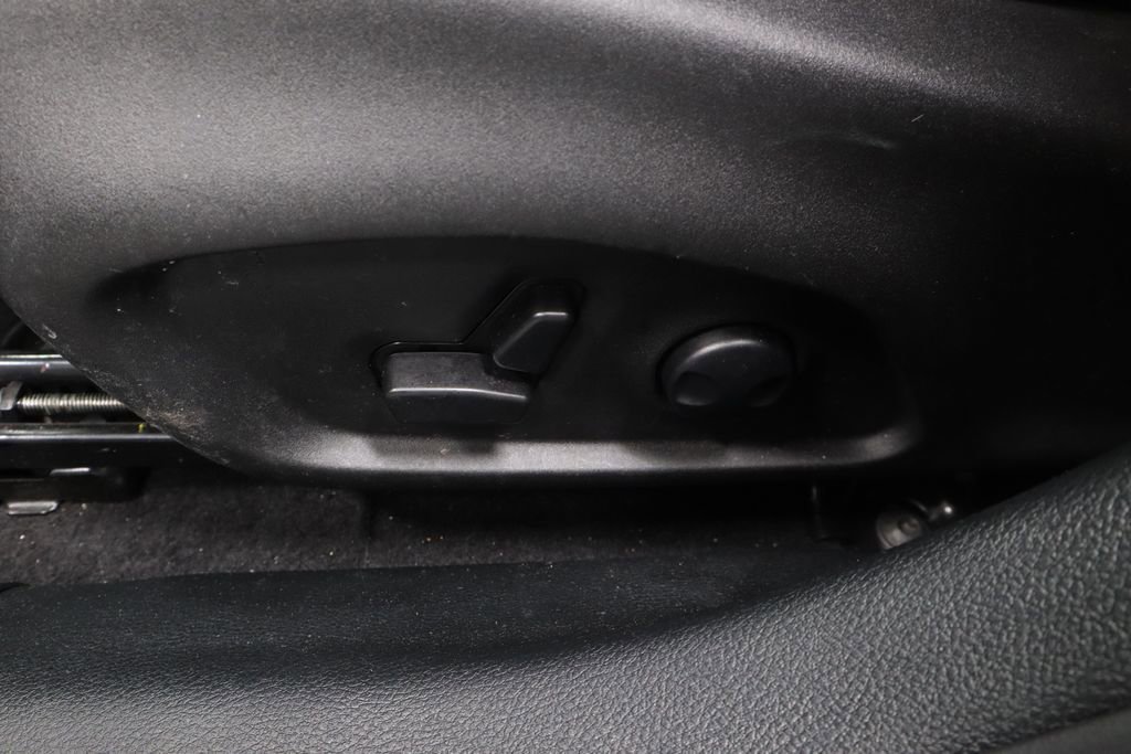 Used 2024 Jeep Compass Limited AWD/4WD image 24