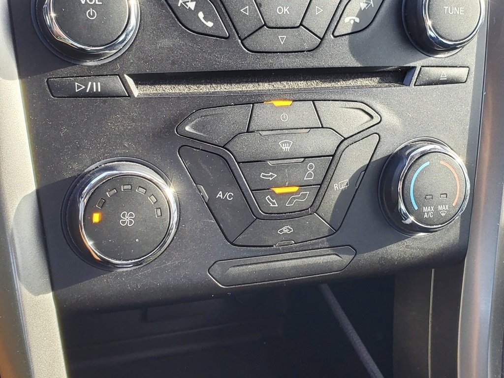 Certified 2017 Ford Fusion SE image 25