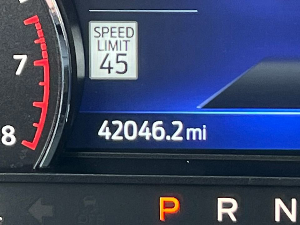 Certified 2022 Ford Explorer ST-Line w/ Class IV Trailer Tow Package image 15