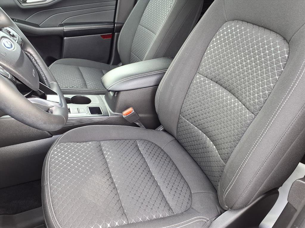 Certified 2023 Ford Escape Active w/ Tech Pack #2 image 6