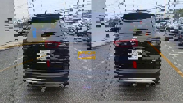 Certified 2023 Ford Escape SE w/ PHEV Premium Package image 6