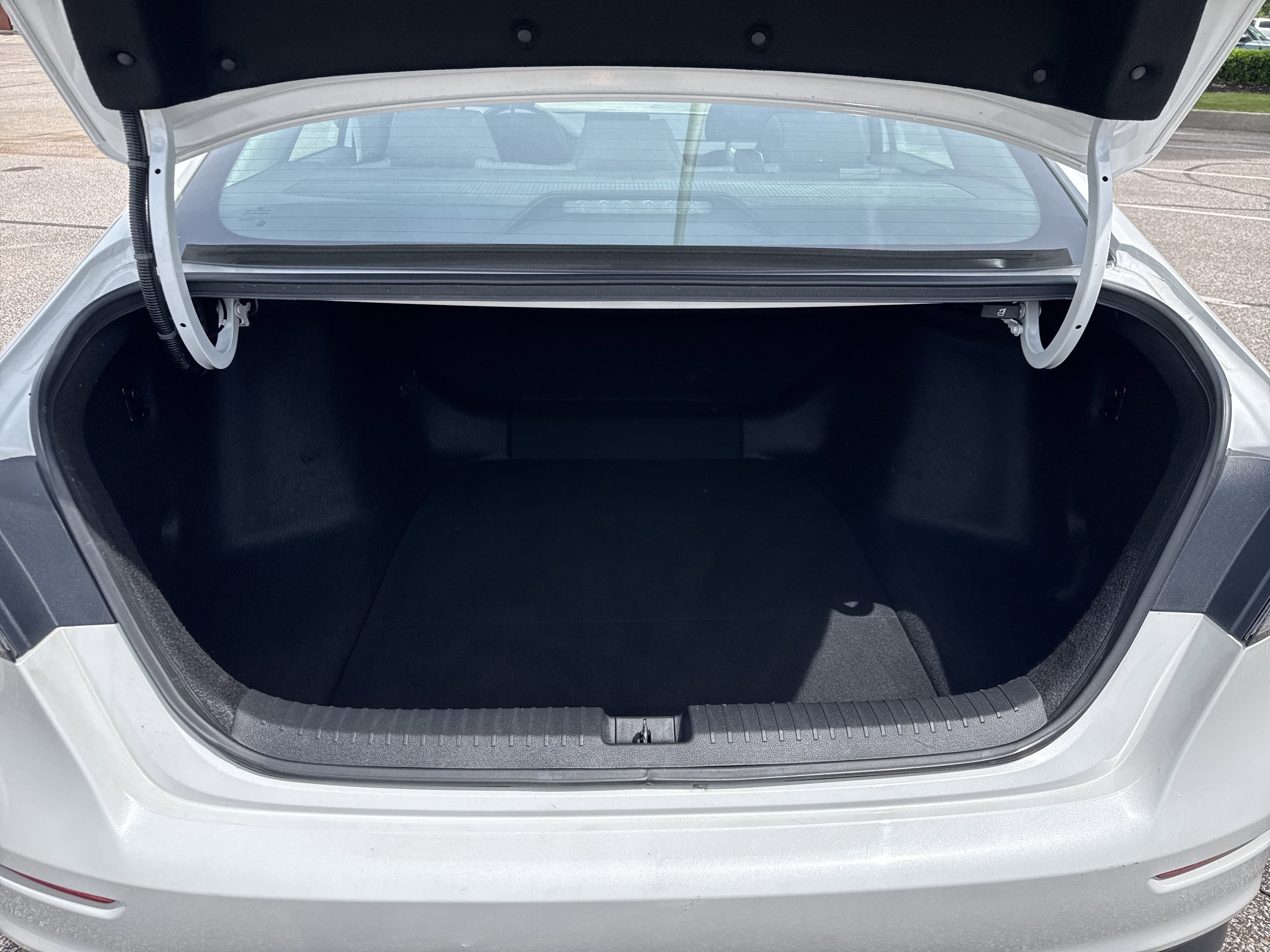 Used 2023 Honda Accord LX image 13