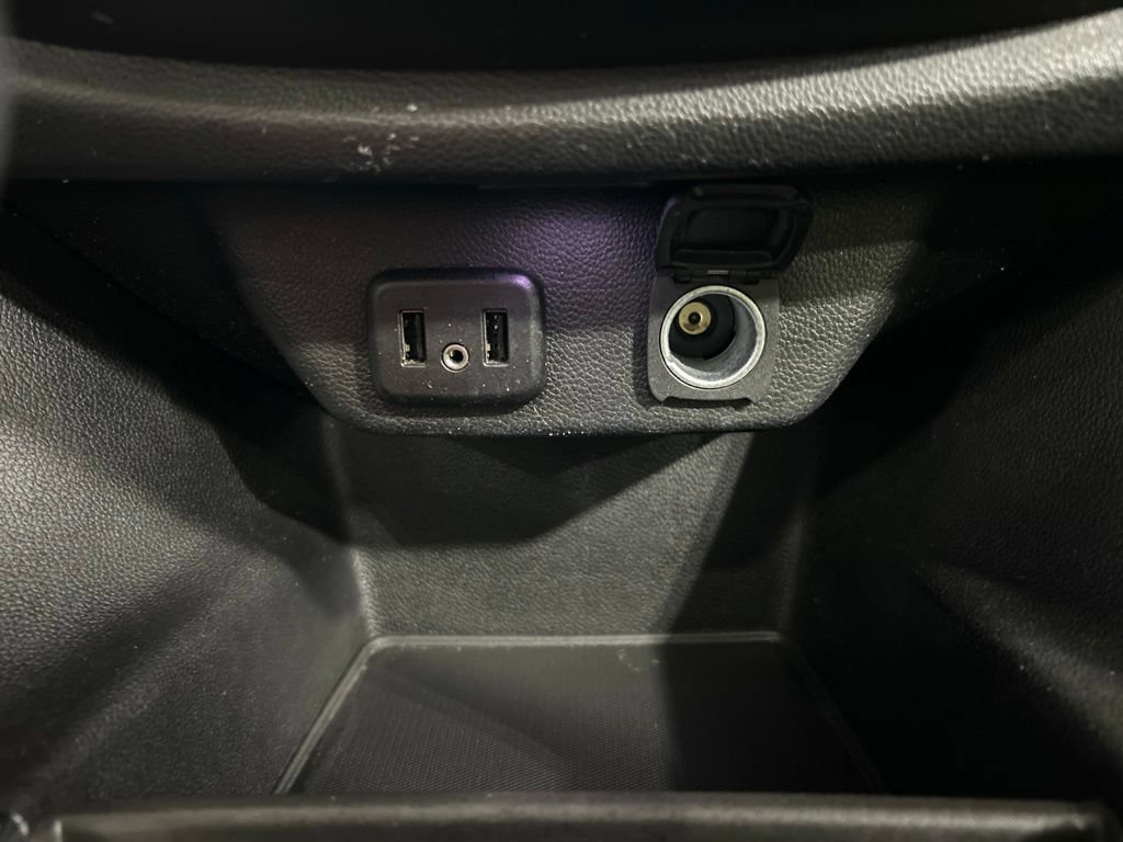 Used 2019 Chevrolet Traverse RS w/ LPO, Floor Liner Package AWD/4WD image 24