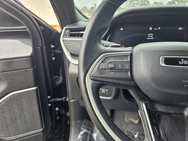 Used 2022 Jeep Grand Cherokee L Altitude image 25