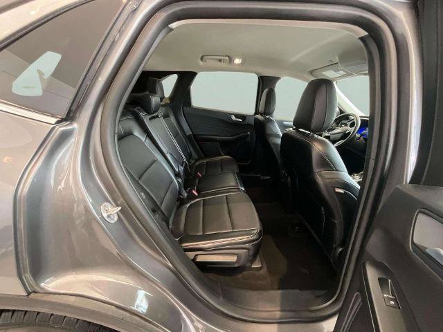 Certified 2024 Ford Escape Platinum AWD/4WD image 22