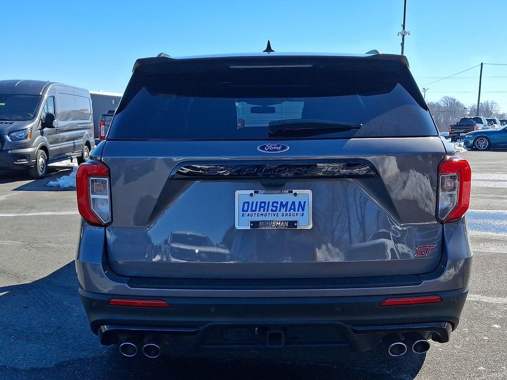 Certified 2024 Ford Explorer ST w/ Equipment Group 401A image 5