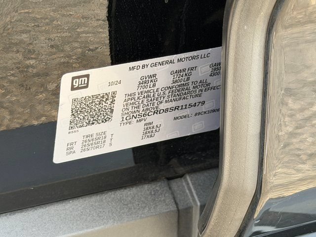 Used 2025 Chevrolet Suburban LT w/ Comfort Package AWD/4WD image 27