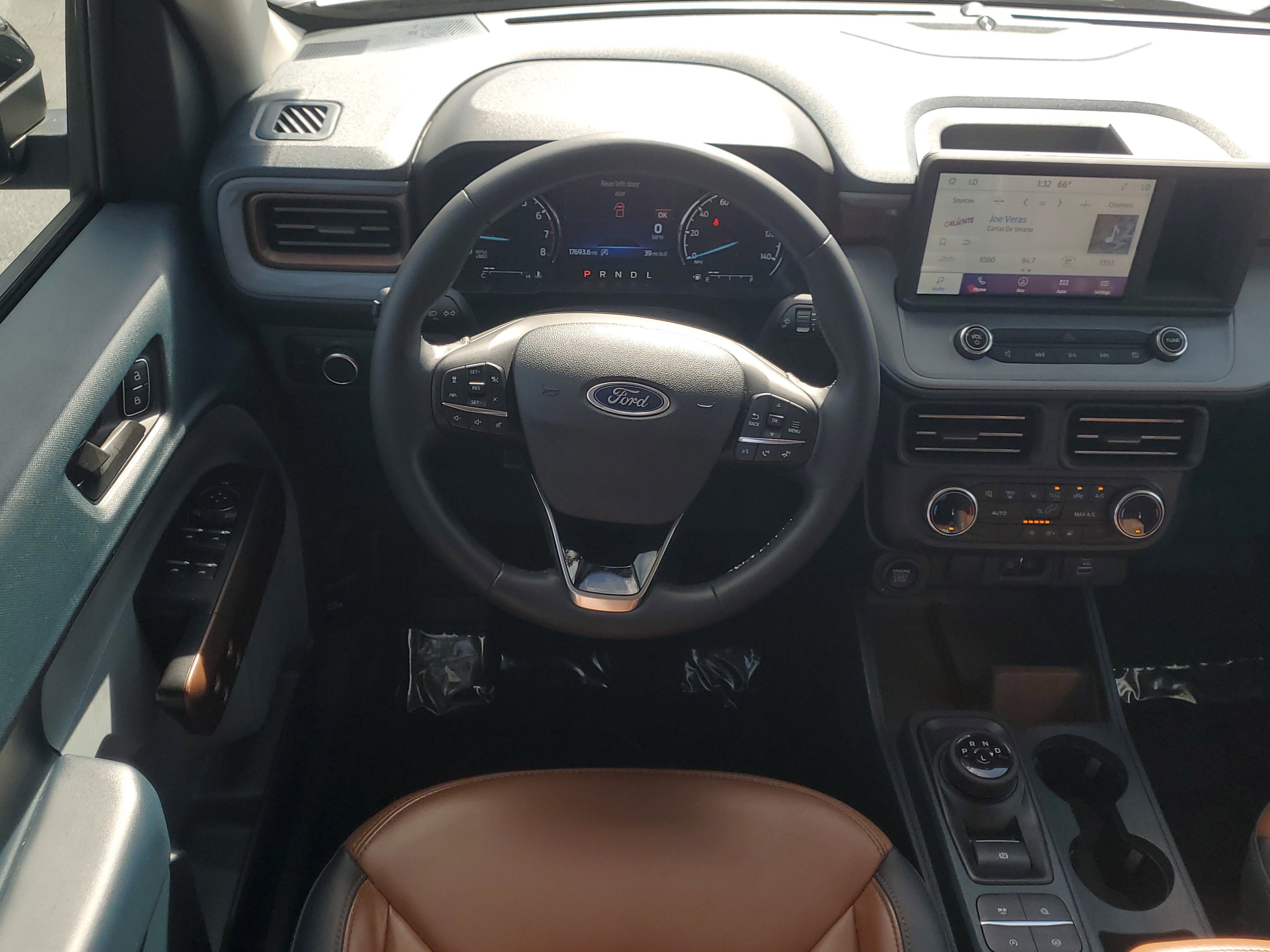 Certified 2024 Ford Maverick Lariat image 16