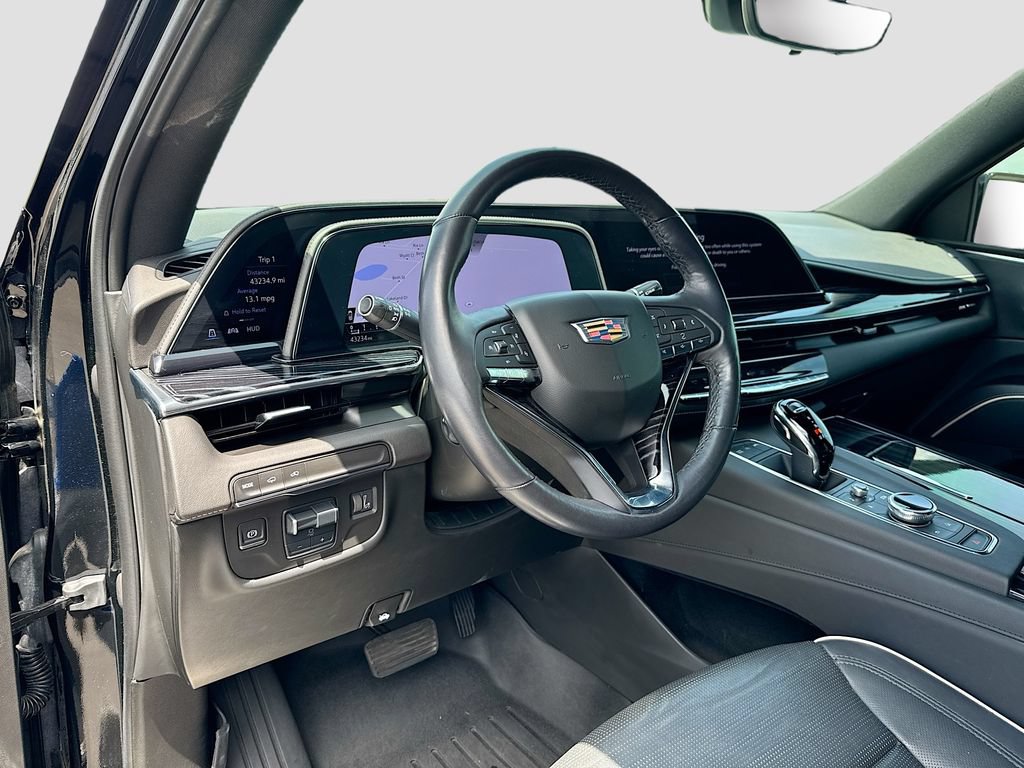 Used 2023 Cadillac Escalade Sport w/ LPO, ONYX Package RWD image 9