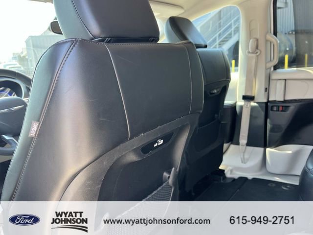 Used 2023 Chrysler Pacifica Touring-L image 20