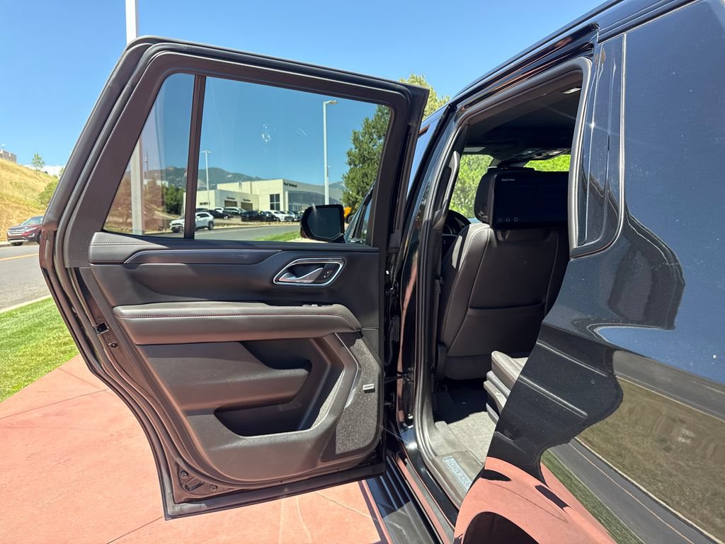 Used 2024 Chevrolet Tahoe RST w/ Luxury Package AWD/4WD image 22