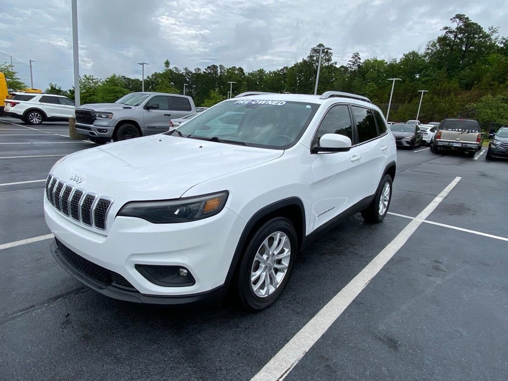 Used 2019 Jeep Cherokee Latitude w/ Popular Appearance Group FWD image 3