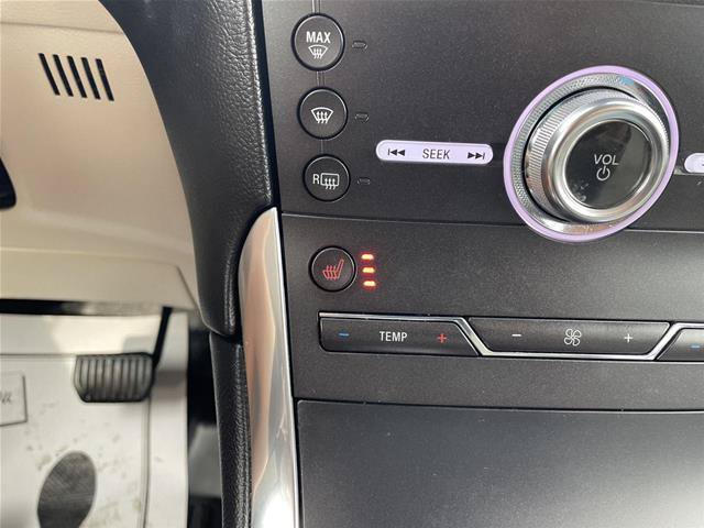 Certified 2019 Ford Edge Titanium w/ Cold Weather Package AWD/4WD image 24