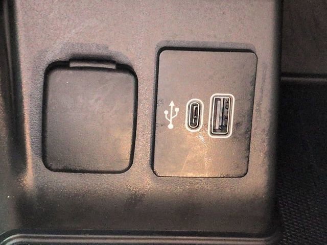 Certified 2025 Ford Explorer ST RWD image 22