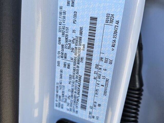 Certified 2025 Ford F150 Platinum w/ Equipment Group 702A High AWD/4WD image 19