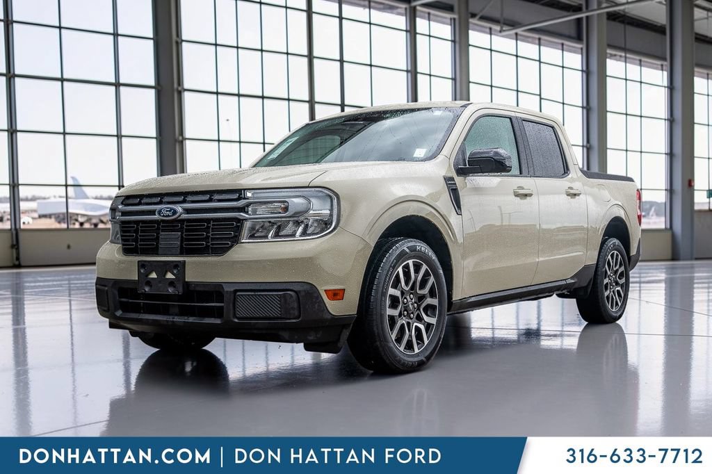 Certified 2024 Ford Maverick Lariat FWD image 1