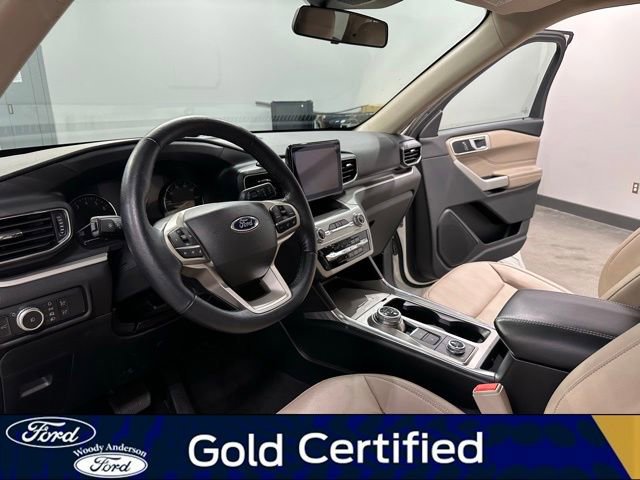 Certified 2022 Ford Explorer XLT w/ Equipment Group 202A image 9
