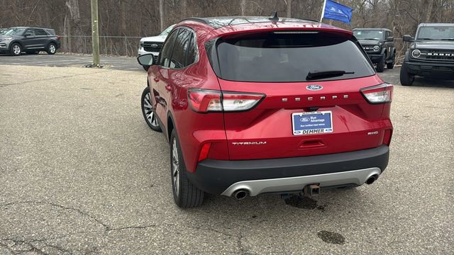 Certified 2022 Ford Escape Titanium w/ Class II Trailer Tow Package image 3