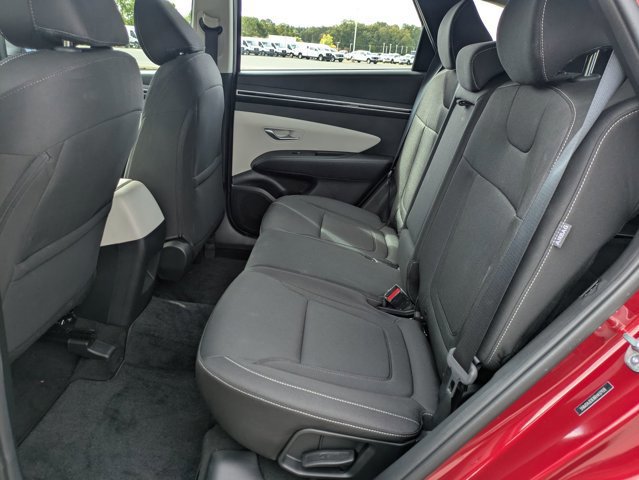 Used 2024 Hyundai Tucson SE image 26
