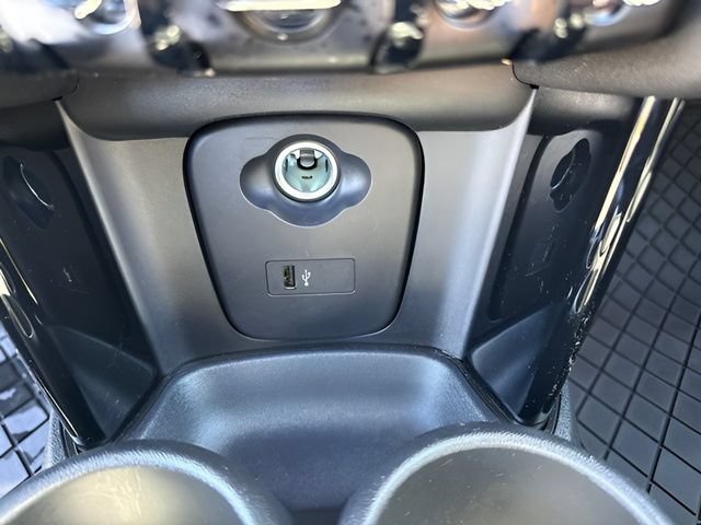 Used 2024 MINI Cooper S FWD image 25