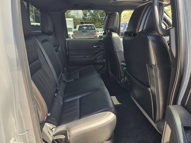 Used 2024 Nissan Frontier PRO-4X w/ Pro Premium Package AWD/4WD image 18