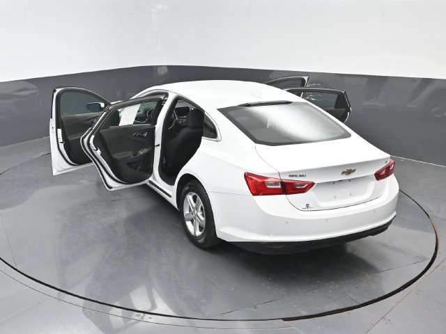 Used 2024 Chevrolet Malibu LT FWD image 23