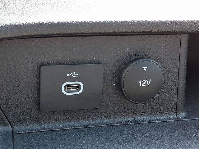 Certified 2024 Ford Transit 350 XLT RWD image 27