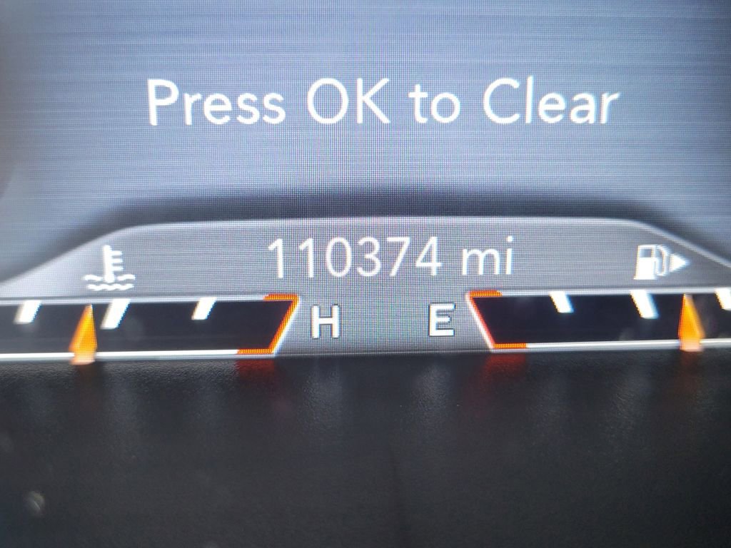 Used 2019 Jeep Cherokee Trailhawk image 25