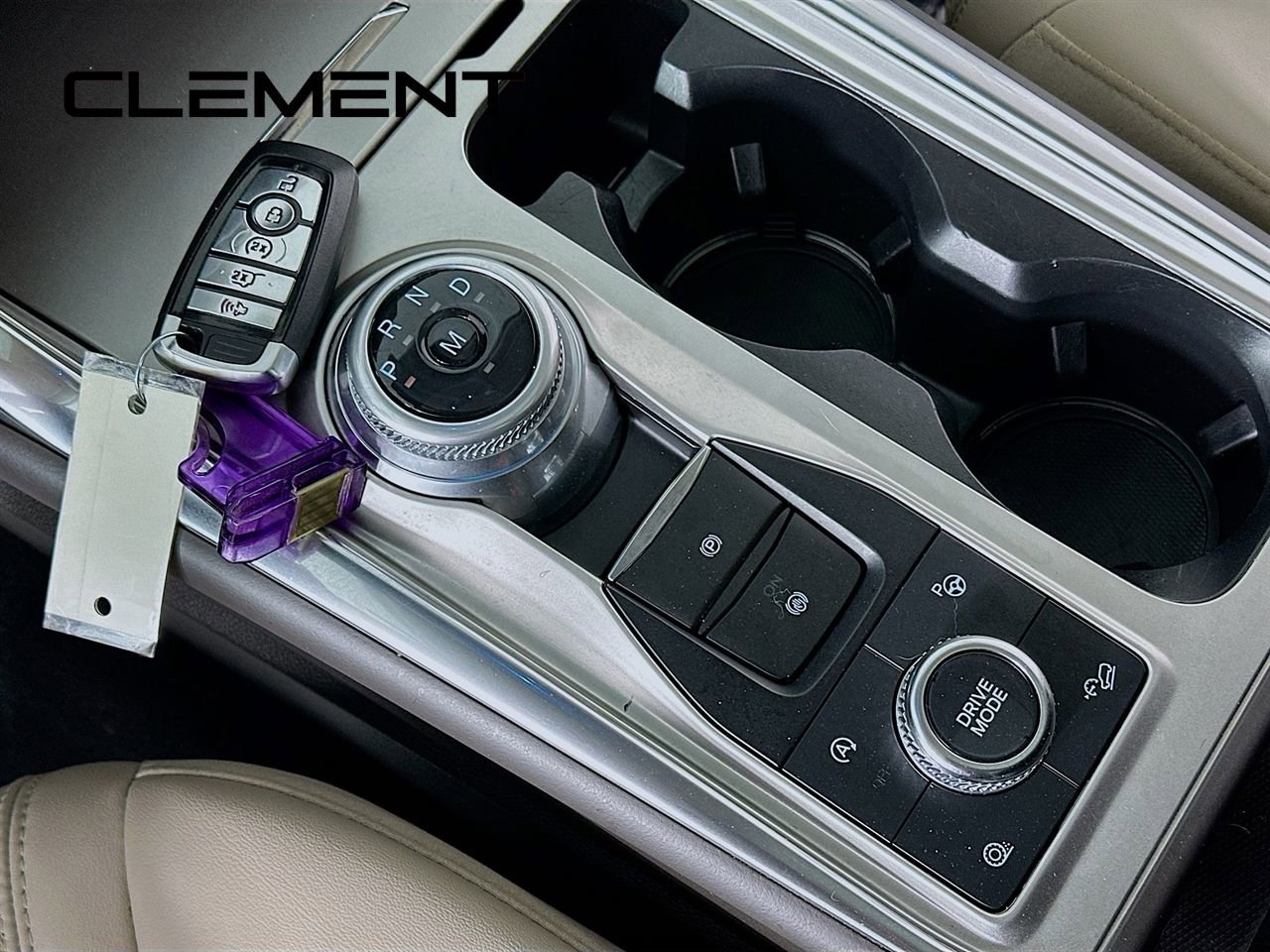 Certified 2021 Ford Explorer Platinum w/ Equipment Group 601A image 24