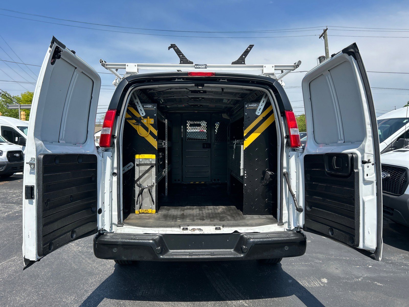 Used 2023 GMC Savana 2500 w/ Driver Convenience Package RWD image 10