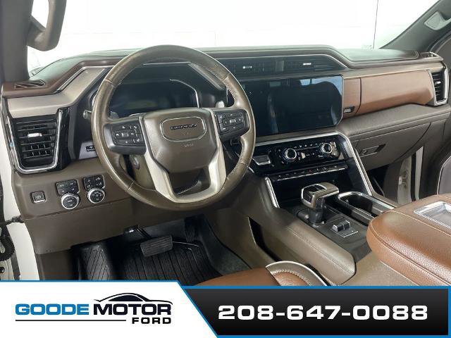 Used 2022 GMC Sierra 1500 Denali w/ Denali Reserve Package image 9