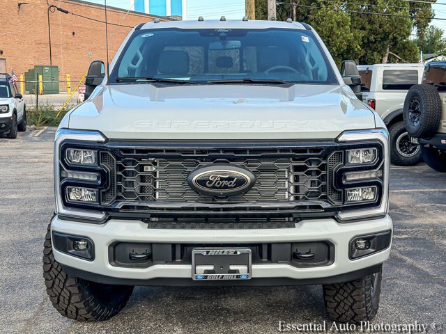 Certified 2026 Ford F250 XLT w/ XLT Premium Package AWD/4WD image 4