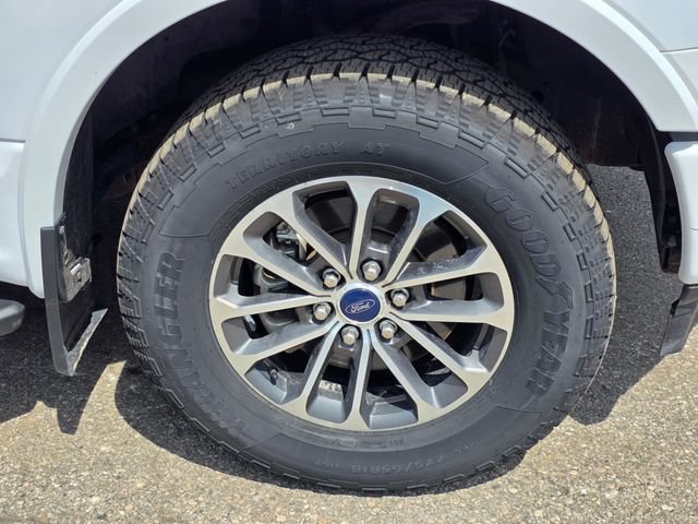 Certified 2019 Ford F150 XLT w/ Equipment Group 302A Luxury AWD/4WD image 6