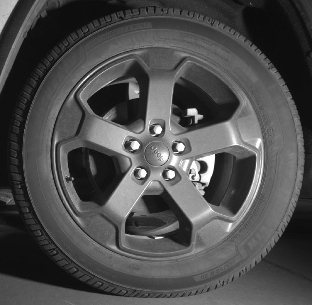 Used 2018 Jeep Grand Cherokee Laredo AWD/4WD image 8
