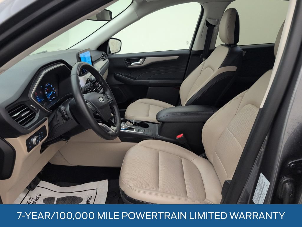 Certified 2022 Ford Escape SEL AWD/4WD image 4