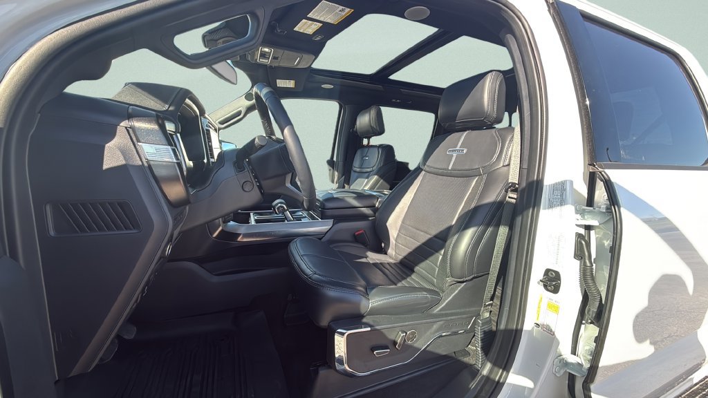 Certified 2024 Ford F150 Platinum AWD/4WD image 5