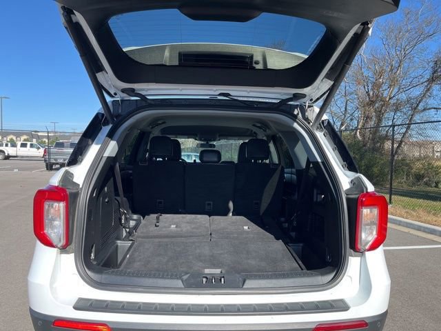 Certified 2023 Ford Explorer XLT w/ Equipment Group 202A image 13